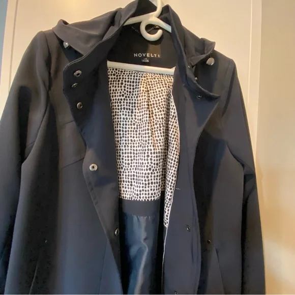 SPRING COAT, Melanie Lyne Novelti navy coat. - Picture 6 of 12